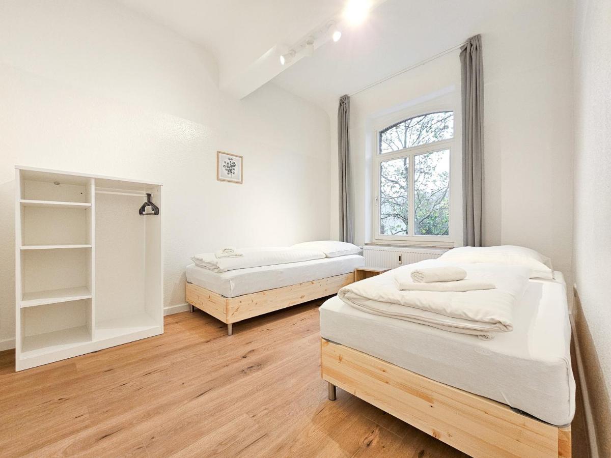 Image 5 of Tolstov Apartments – 300m2 Loft with 7 Rooms – 15 Min Messe DUS & Old Town DUS