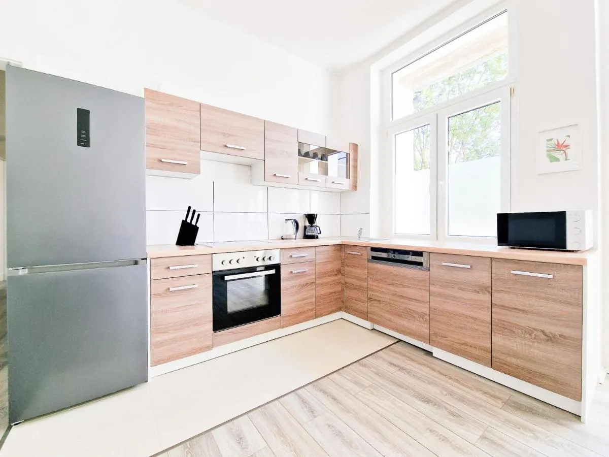 Image 3 of Tolstov Apartments – 3 Zimmer Wohnungen mit Balkon – 15 Min zur Messe DUS