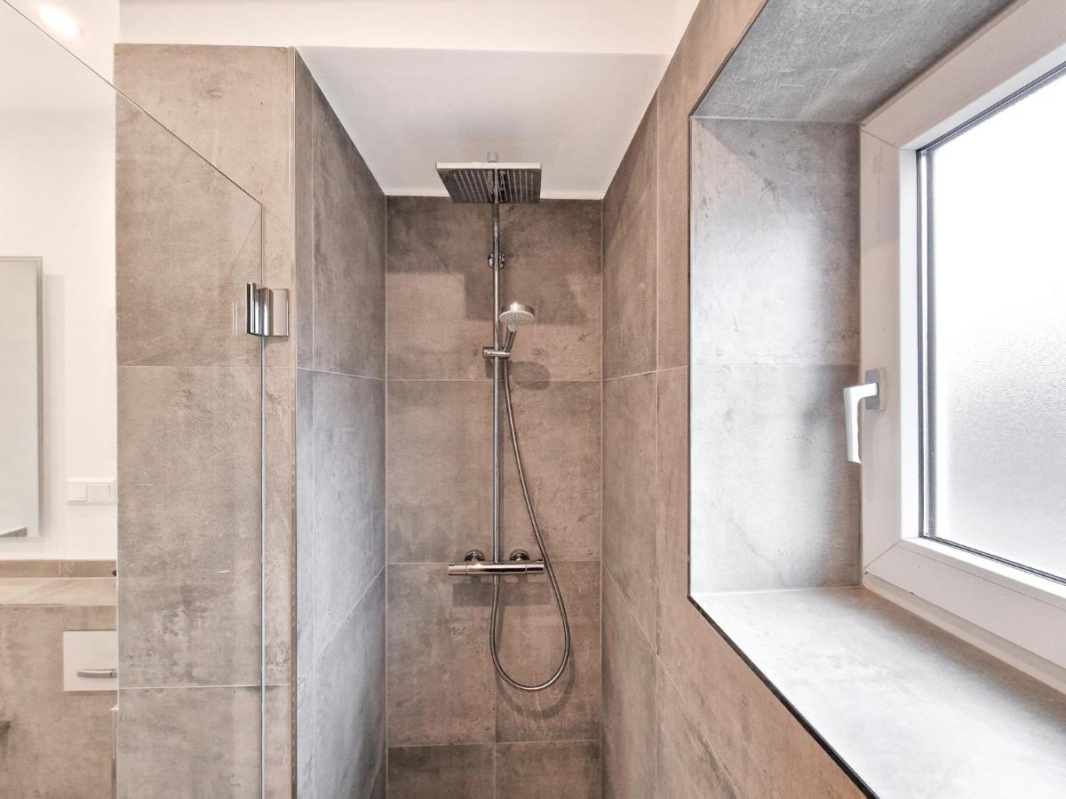 Image 2 of Tolstov Apartments – City Apartments with 1 or 2 Rooms – 15 Min to Messe DUS and Old Town DUS