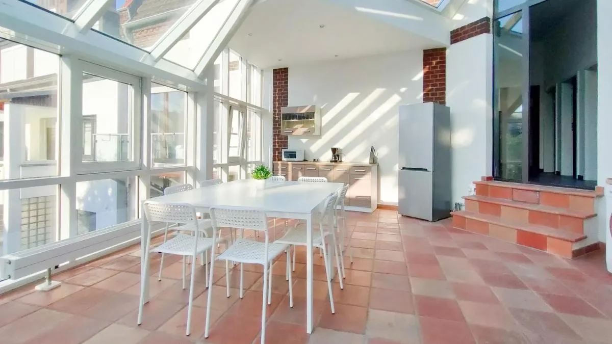 Image 3 of Tolstov Apartments – City Apartments with 2 , 3 and 6 Rooms – 15 Min to Messe DUS and Old Town DUS