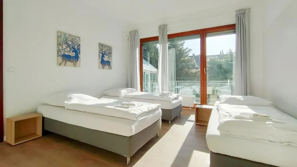 Image of Tolstov Apartments – City Apartments with 2 , 3 and 6 Rooms – 15 Min to Messe DUS and Old Town DUS