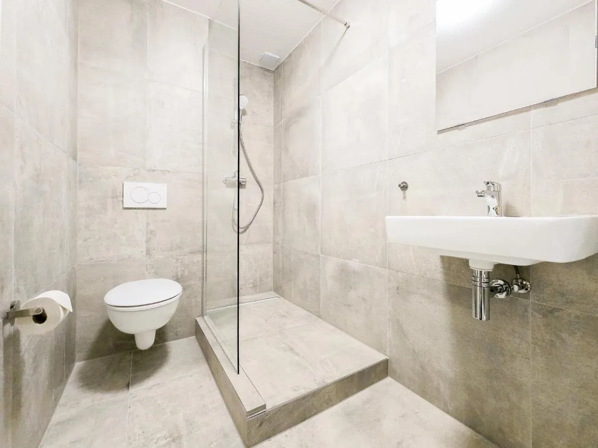 Image 6 of Tolstov Apartments – City Center Apartment with 5 Rooms – 10 Min Messe DUS