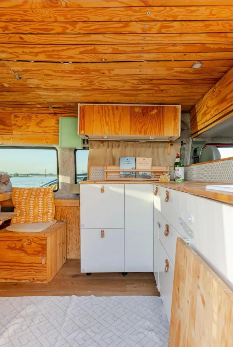 Image 3 of Transi the Van