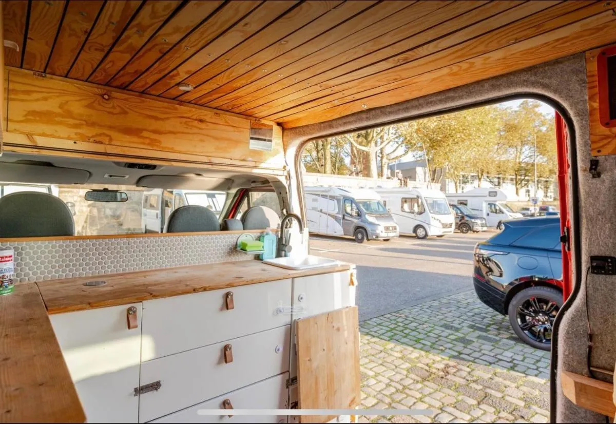 Image 6 of Transi the Van