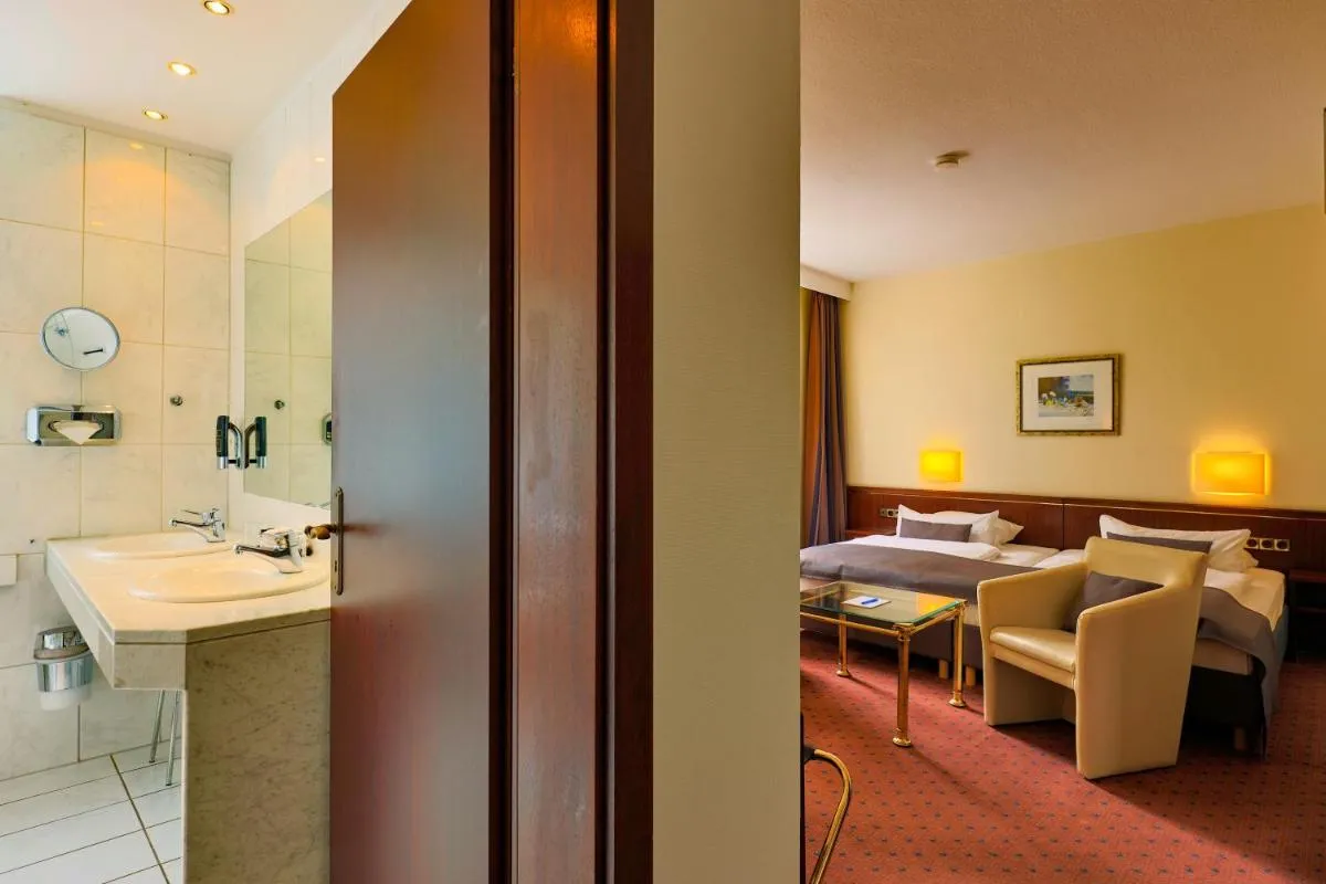 Image 2 of Trip Inn Hotel Esplanade, Düsseldorf