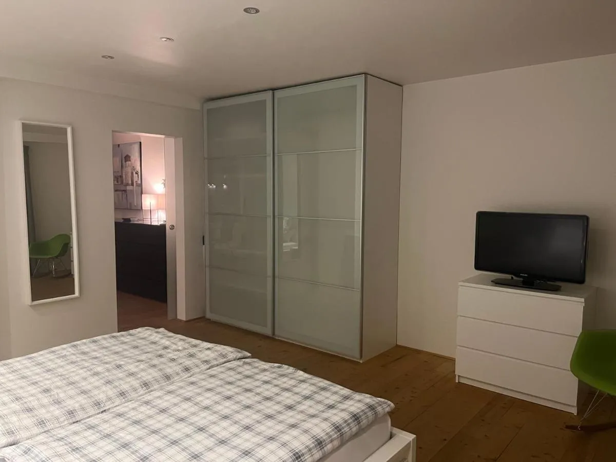 Image 4 of Tritt ein bring Glück herein – Exquisite 75 qm – Messenähe – Parkplatz – Flughafennähe