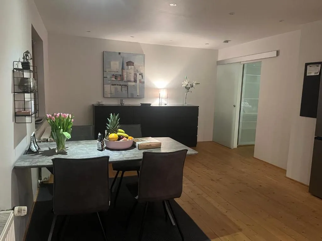 Image of Tritt ein bring Glück herein – Exquisite 75 qm – Messenähe – Parkplatz – Flughafennähe