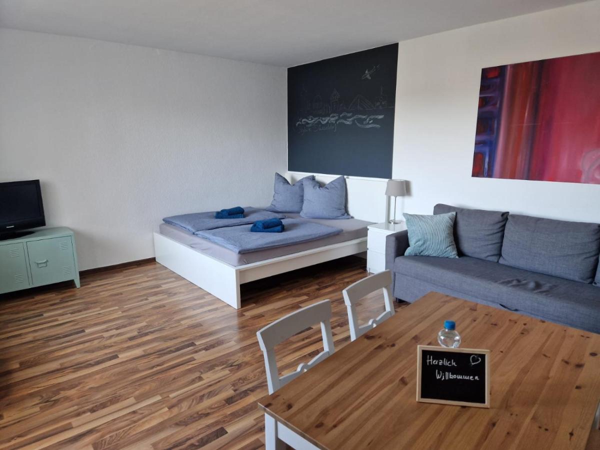 Image 4 of Well located flat with balcony