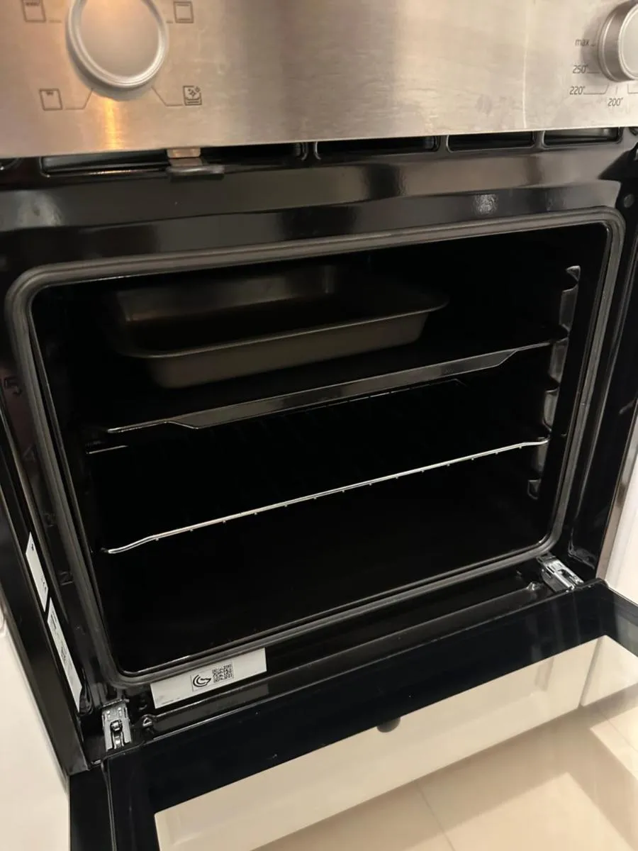 Image 2 of Zentrale, 55m2, helle 2 Zimmer Whg nähe Messe