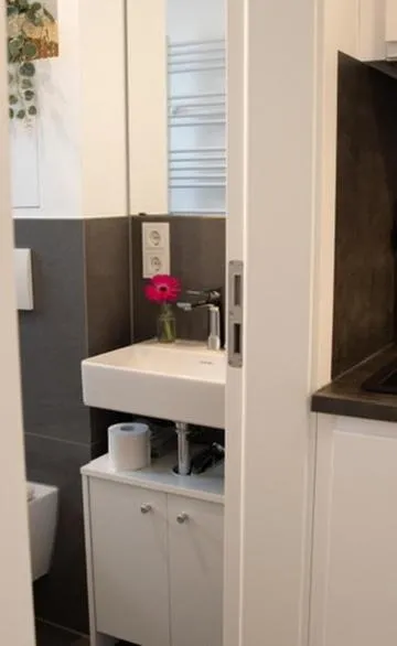 Image 6 of Zentrale Wohnung im Szeneviertel 2,5km bis zur KÖ