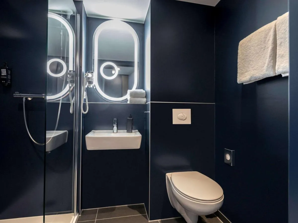 Image 5 of ibis Duesseldorf Airport