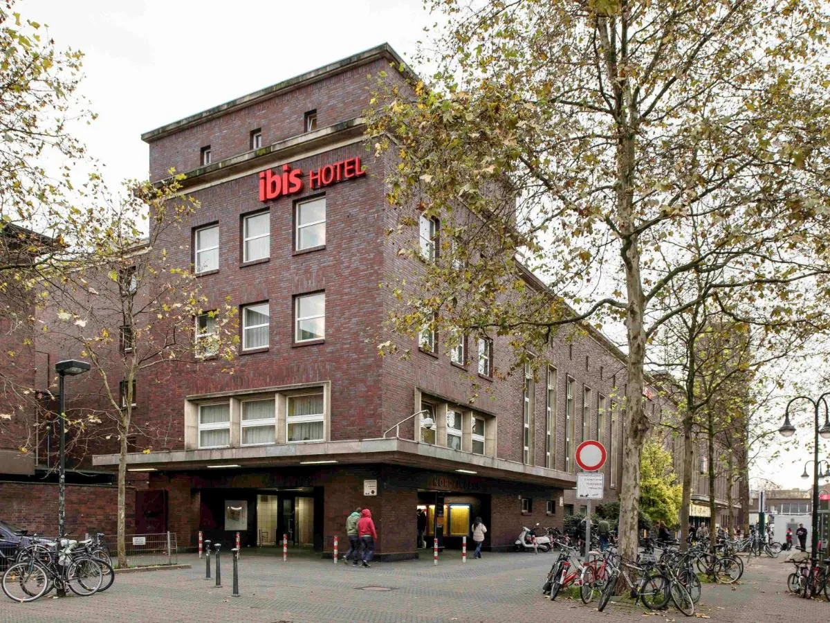 Image 5 of ibis Hotel Düsseldorf Hauptbahnhof